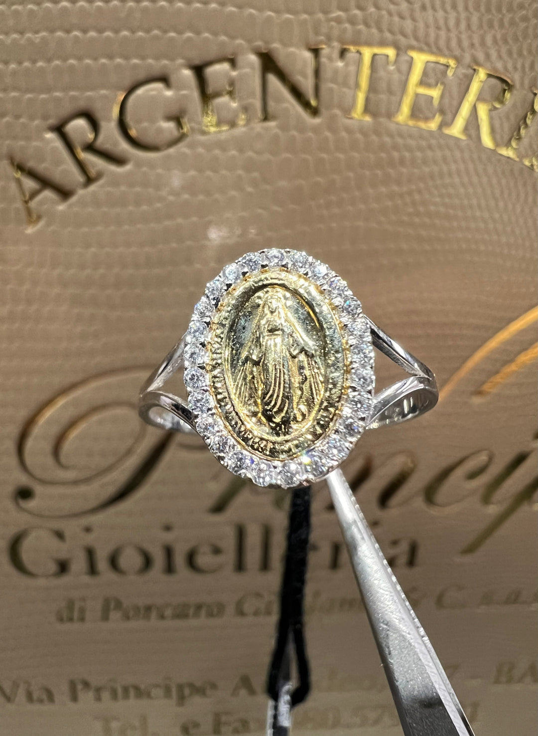 Anello miracolosa oro