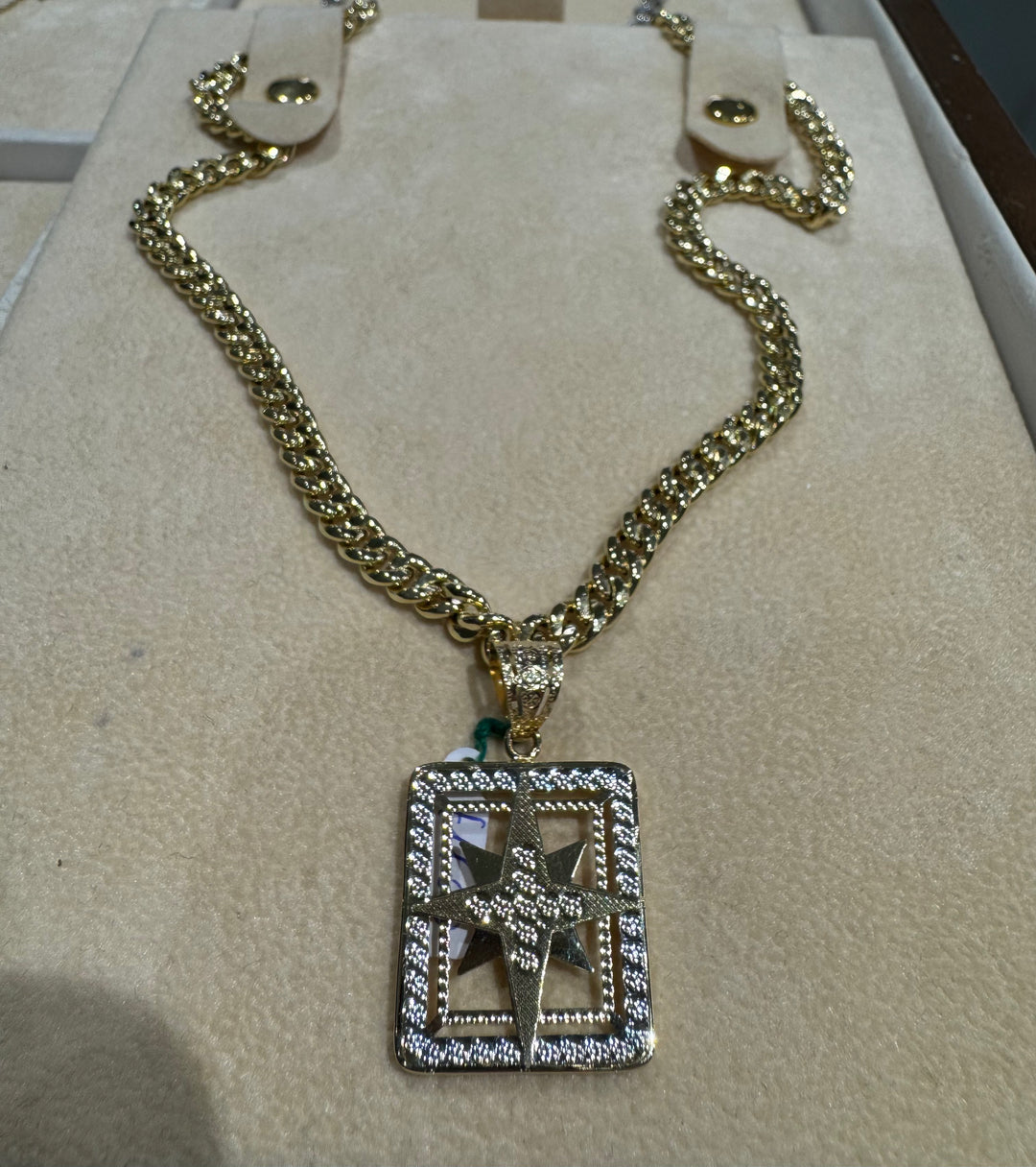 Collana groumett con rosa dei venti
