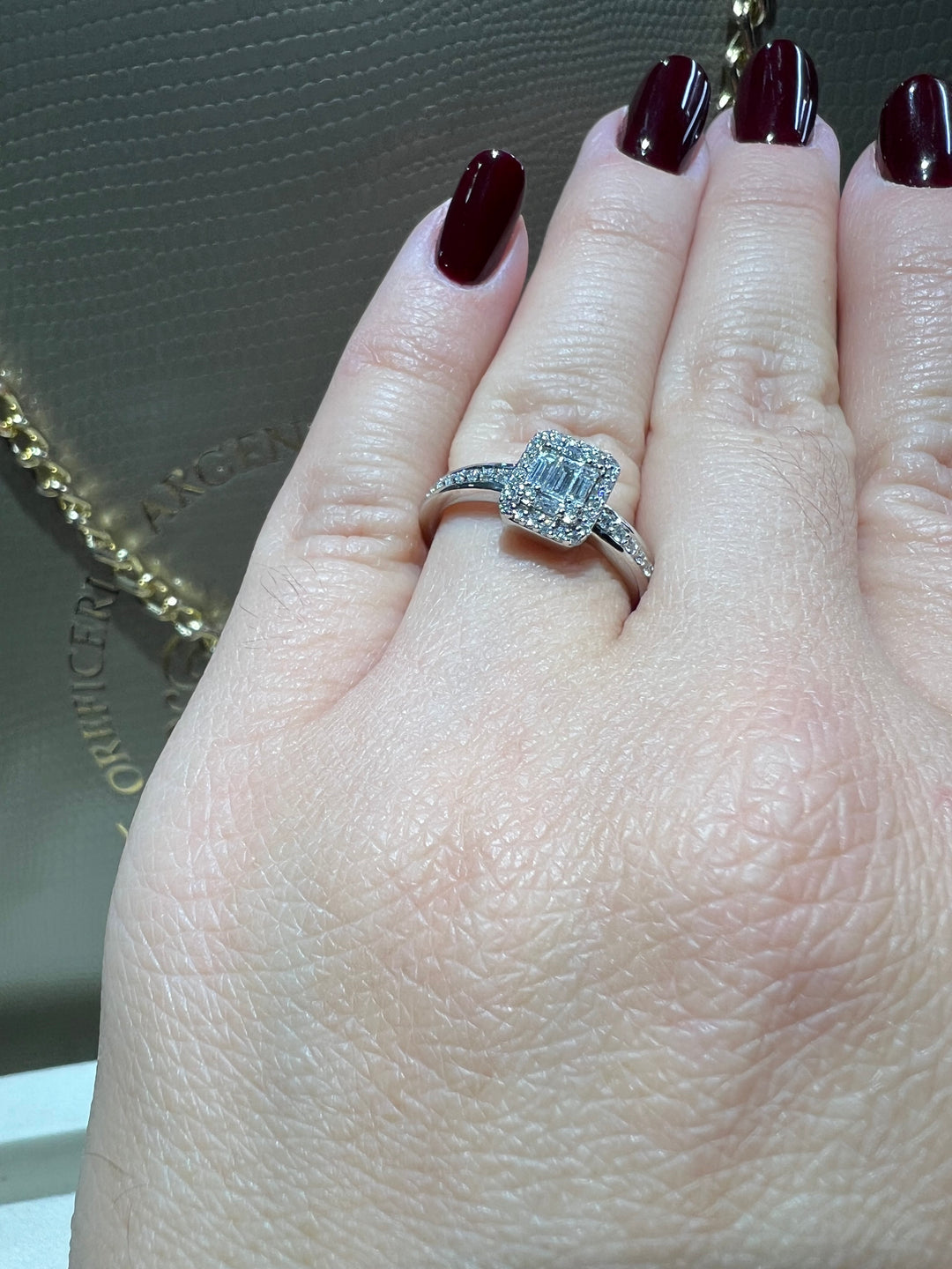 Anello solitario baguette Crivelli