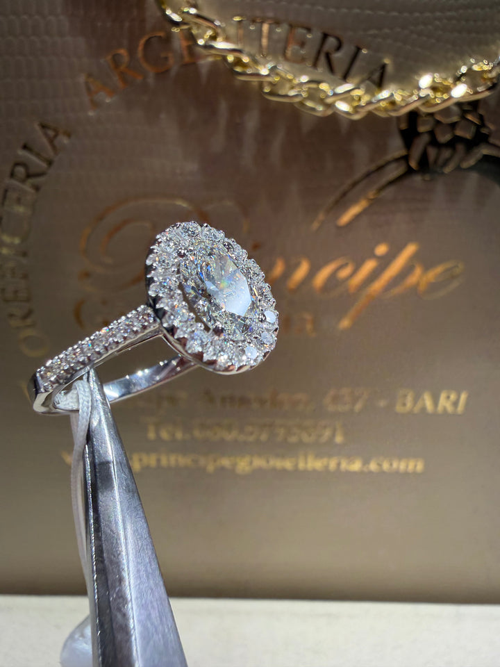 Anello Solitario ovale Visconti