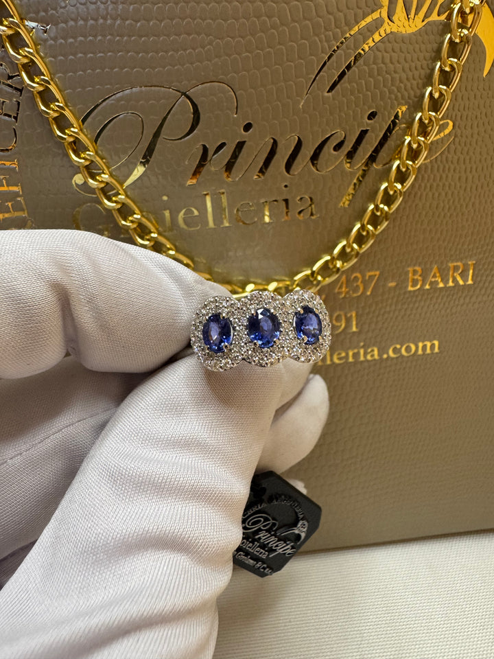 Anello trilogy oro e zaffiri