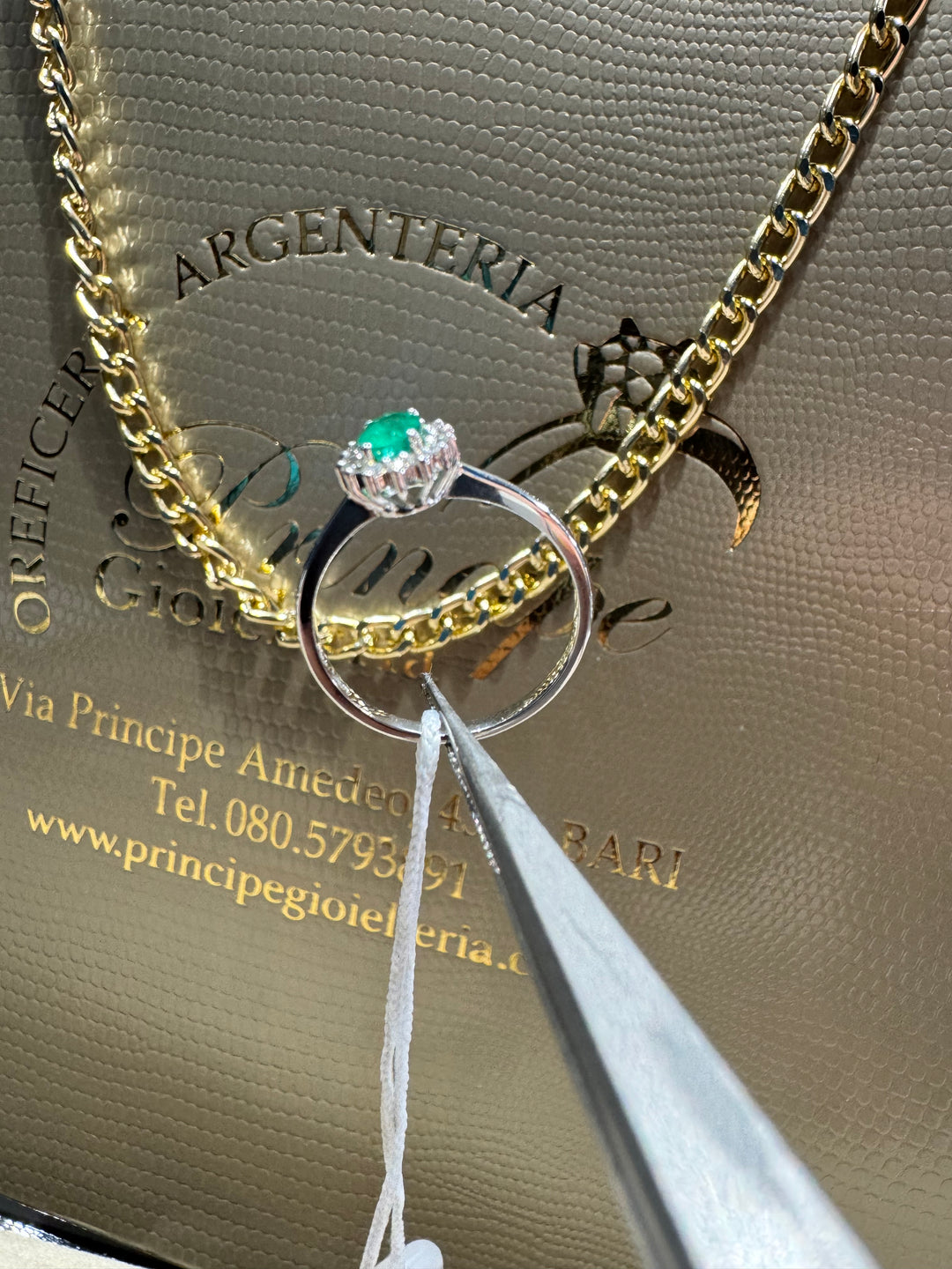 Anello Kate smeraldo Comete