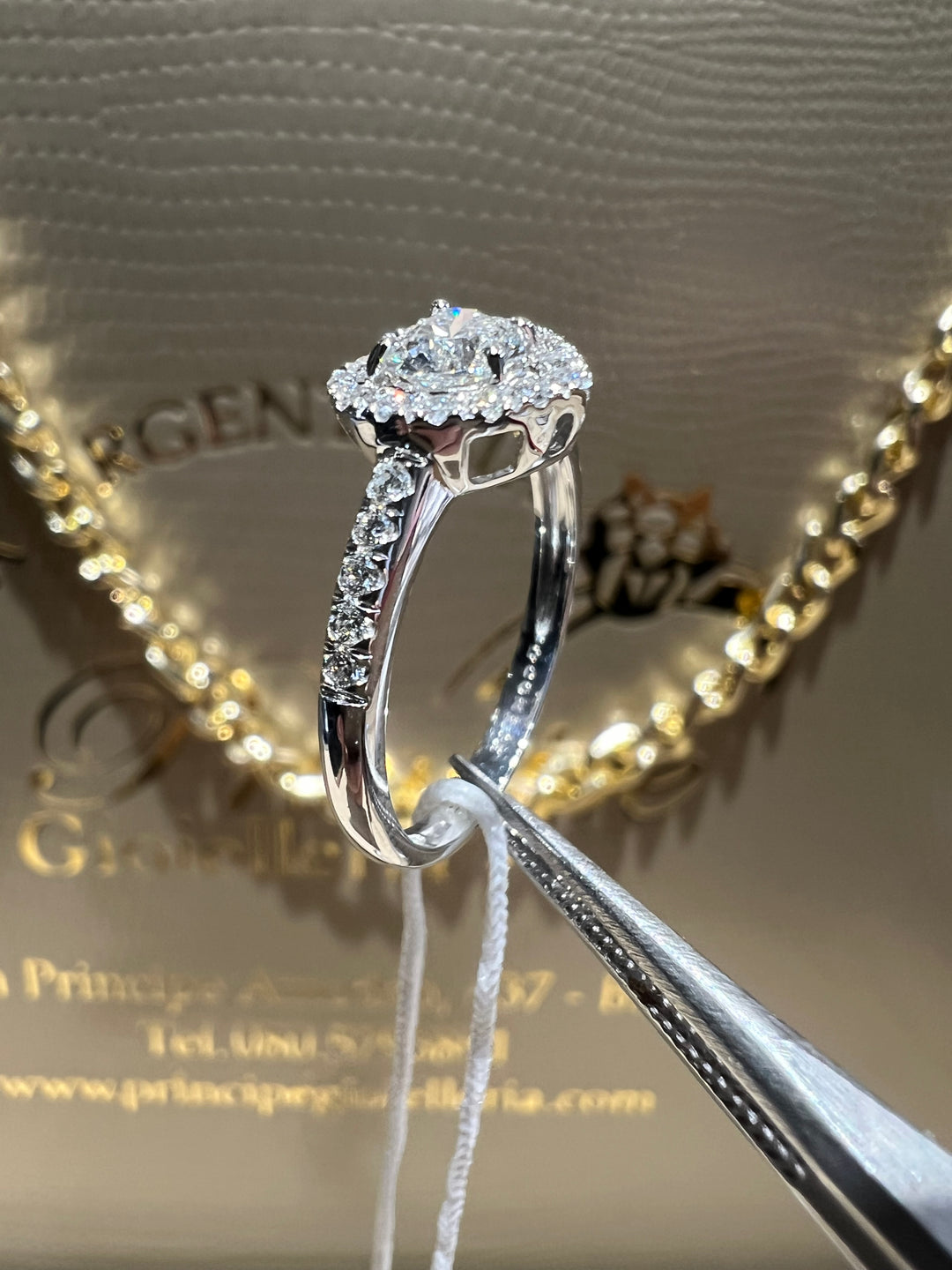 Anello taglio cuore diamanti Comete 0.63 HEART BRILLIANT