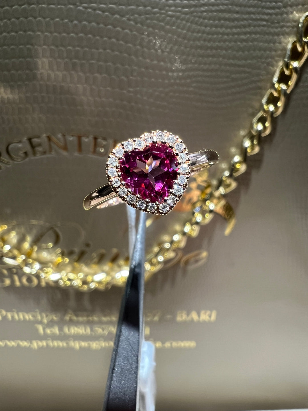 Anello topazio rosa cuore comete