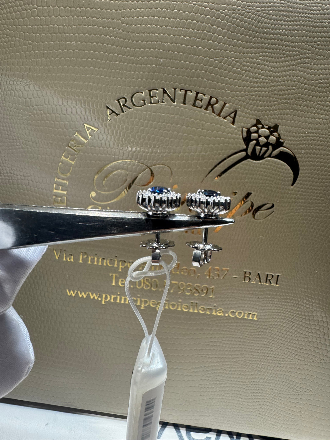 Orecchino margherita con zaffiri e diamanti Mirco Visconti 💎