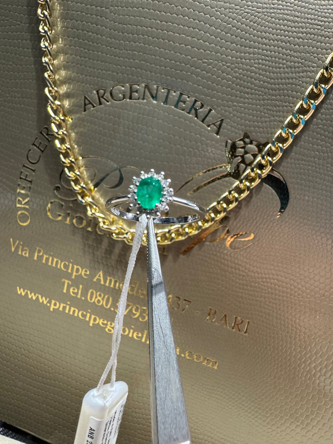 Anello Kate smeraldo Comete