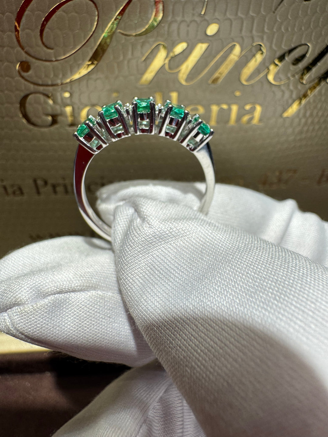 Anello veretta smeraldi Visconti