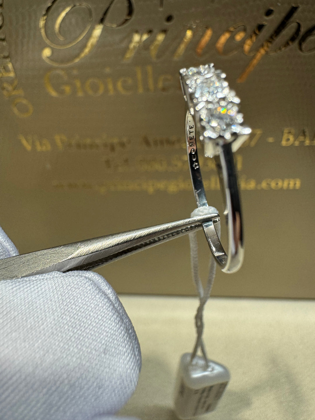 Anello 3 pietre oro 18kt Comete💫