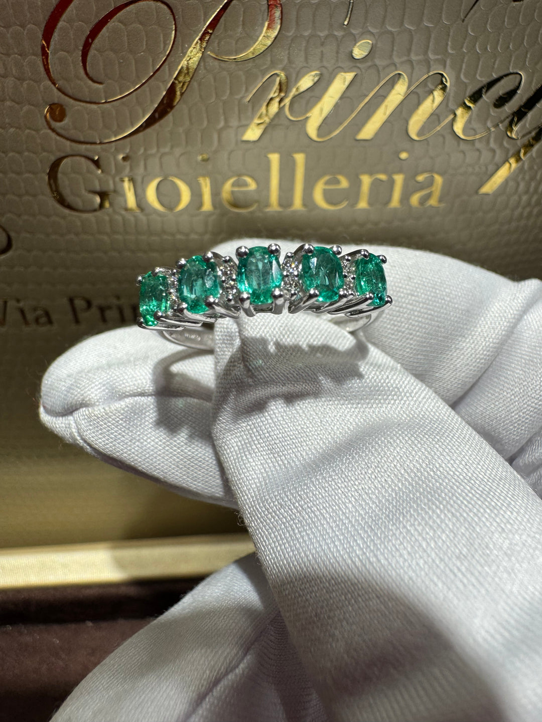 Anello veretta smeraldi Visconti