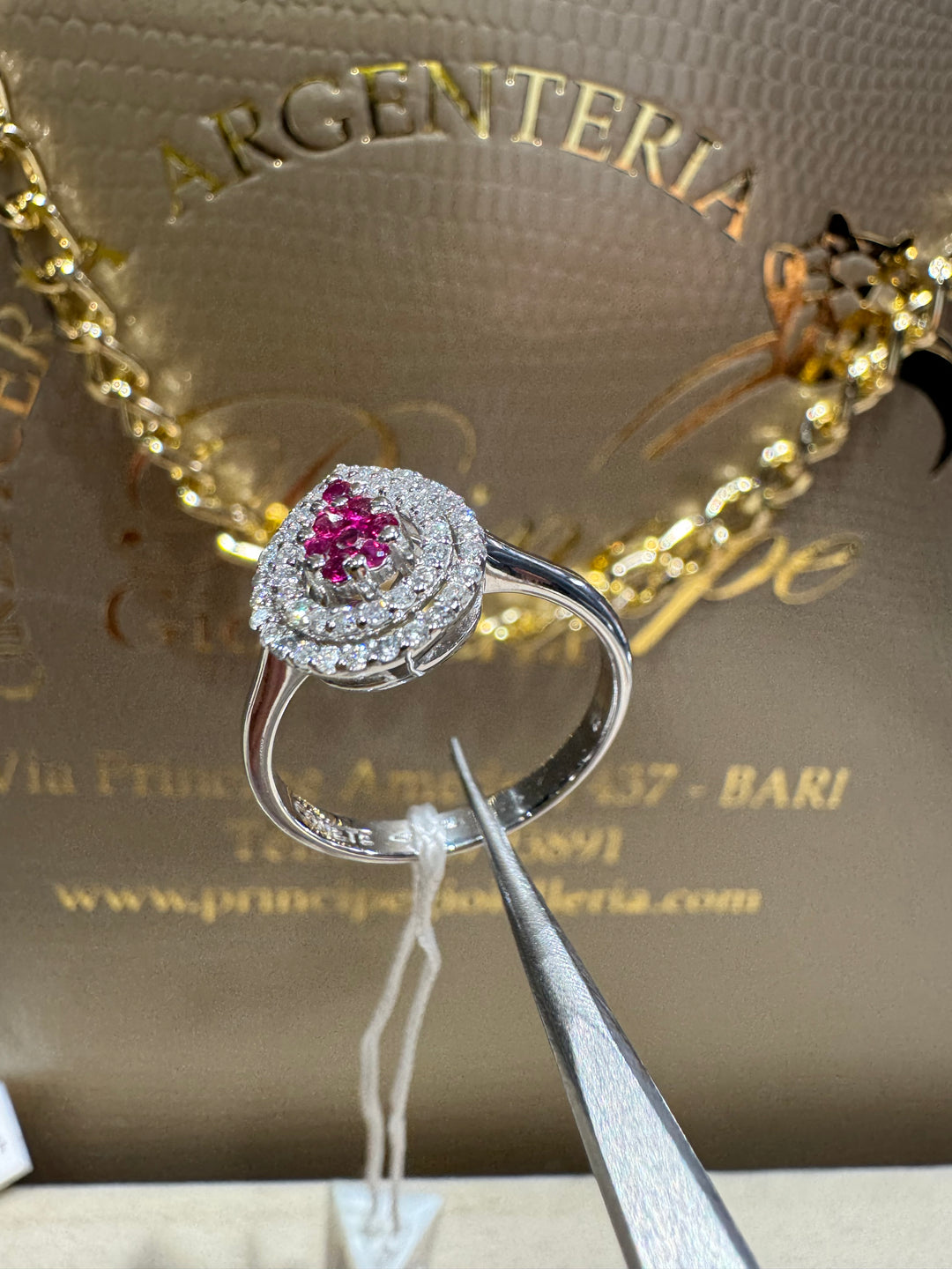 Anello Comete goccia Rubino