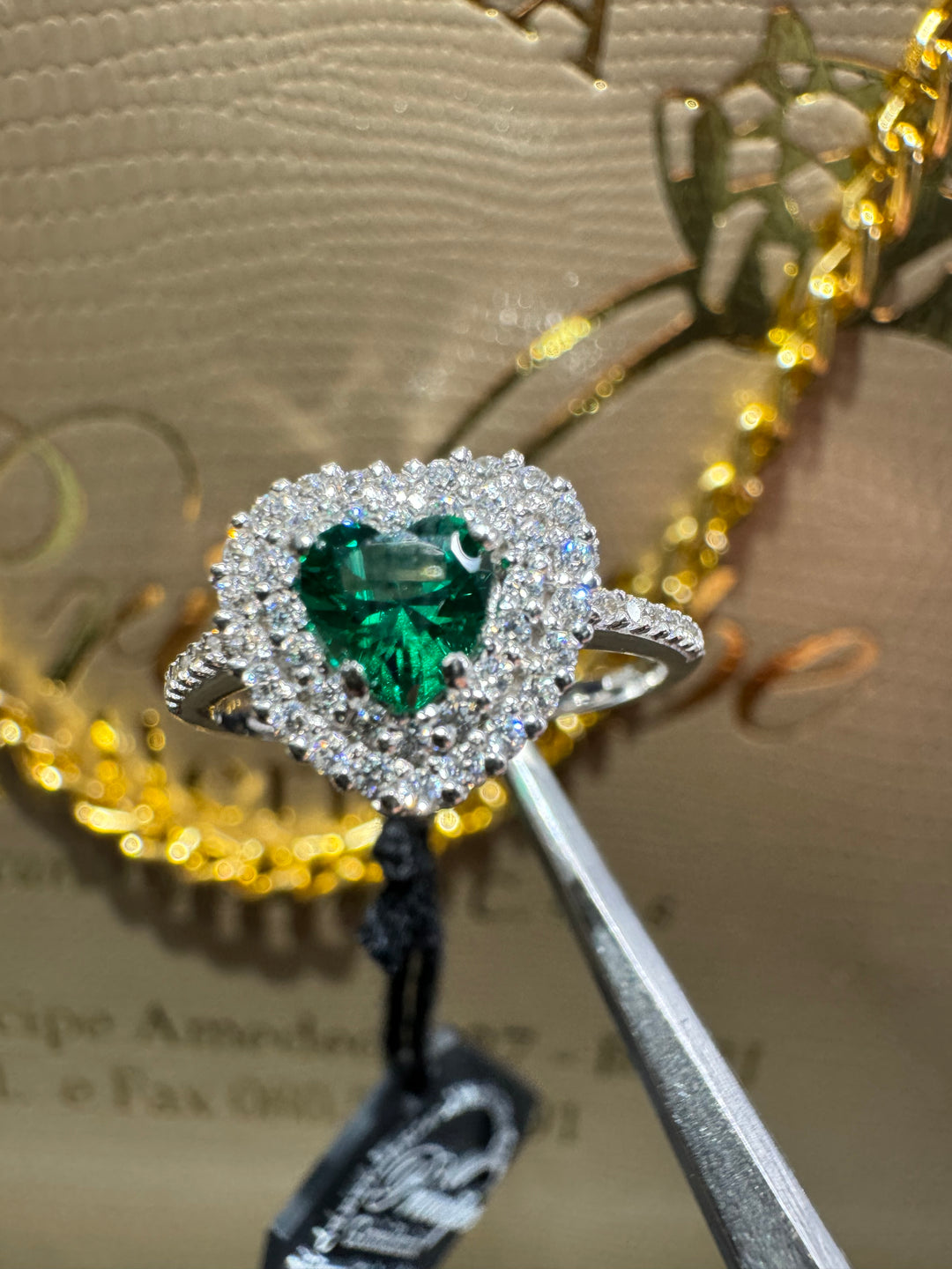 Anello cuore oro verde