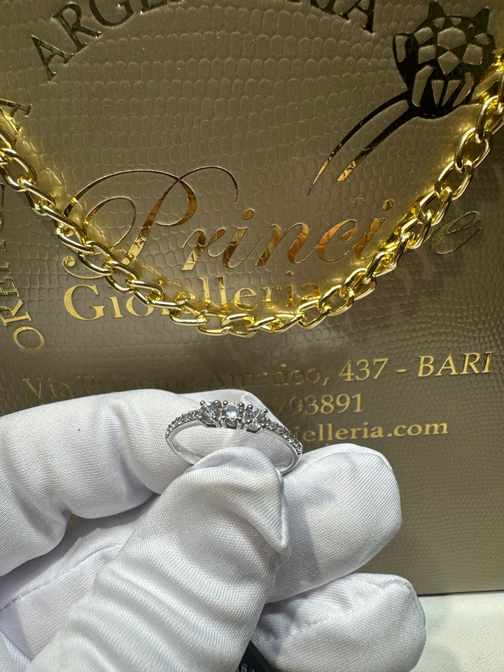 Anello trilogy oro 18kt