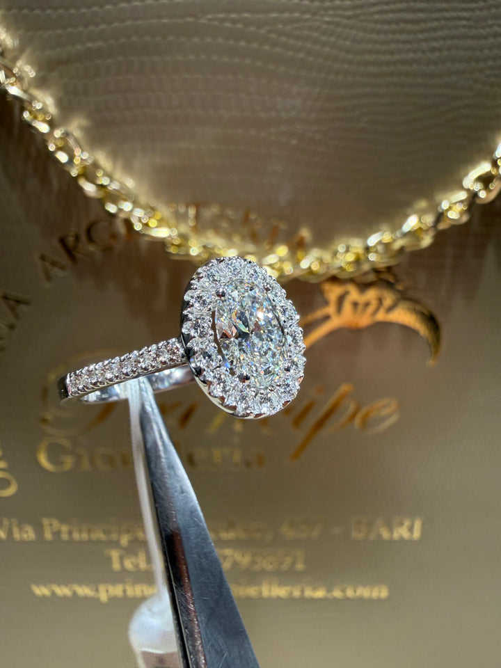 Anello Solitario ovale Visconti