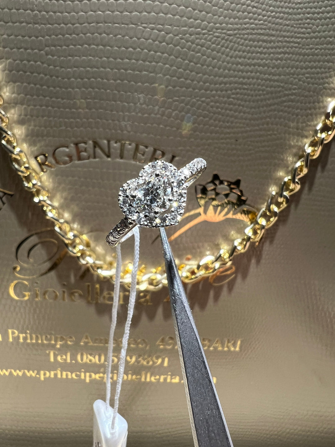 Anello taglio cuore diamanti Comete 0.63 HEART BRILLIANT