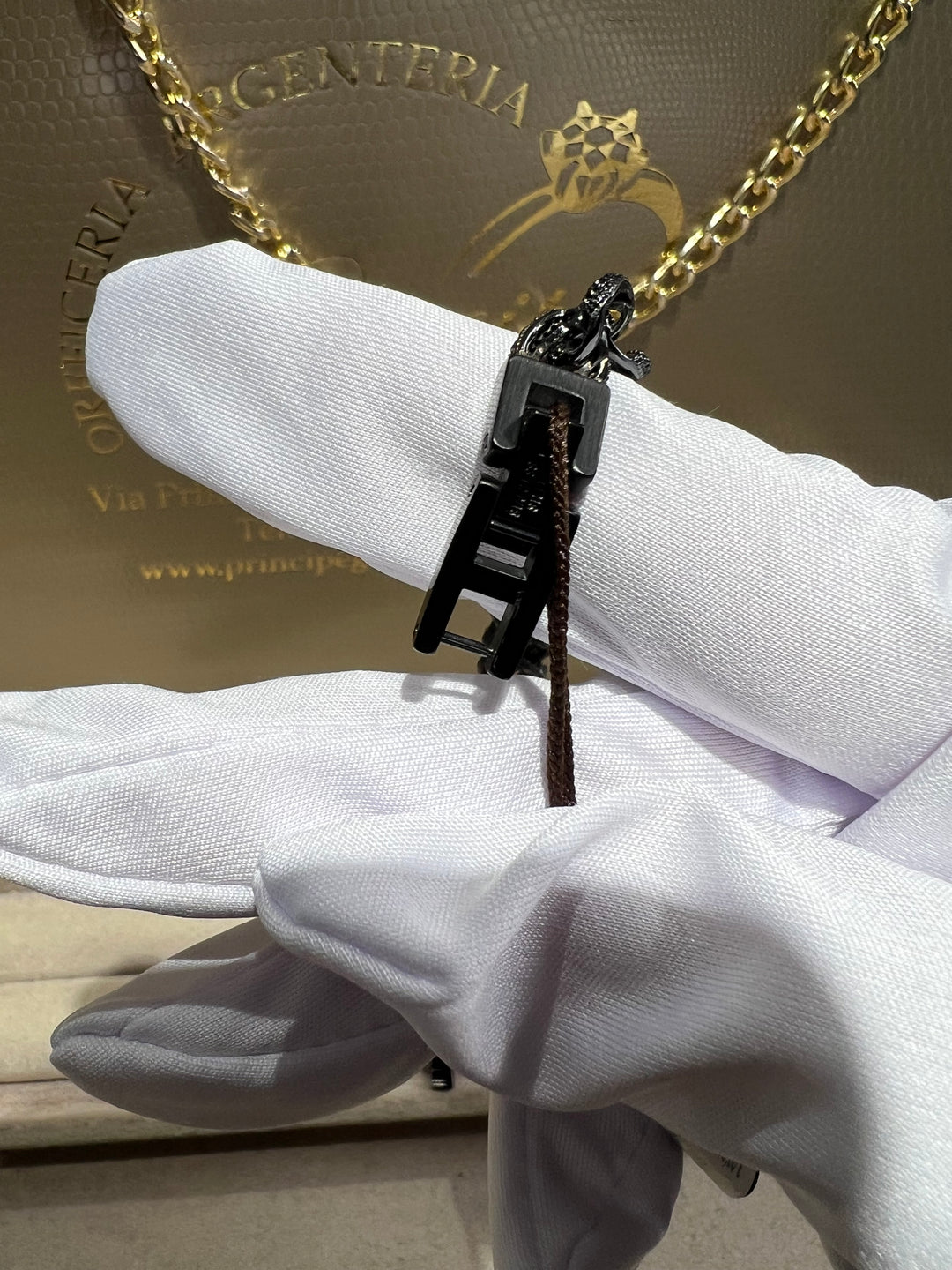 Collana Groumette nera Comete