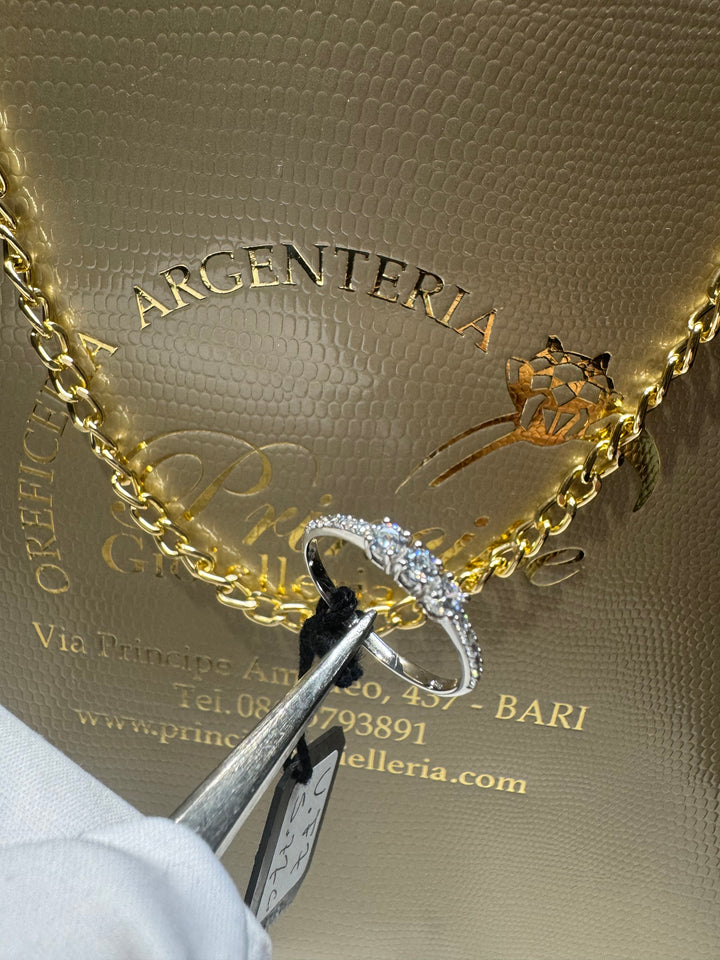 Anello trilogy oro 18kt