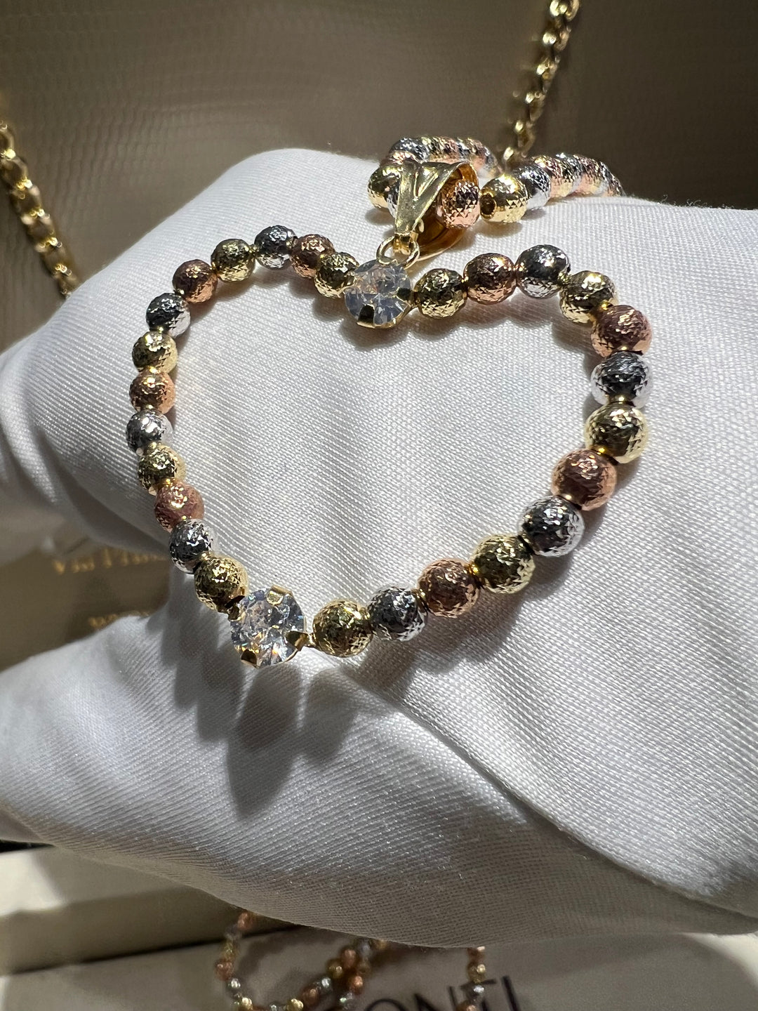 Collana cuore sfere diamantate 3 colori