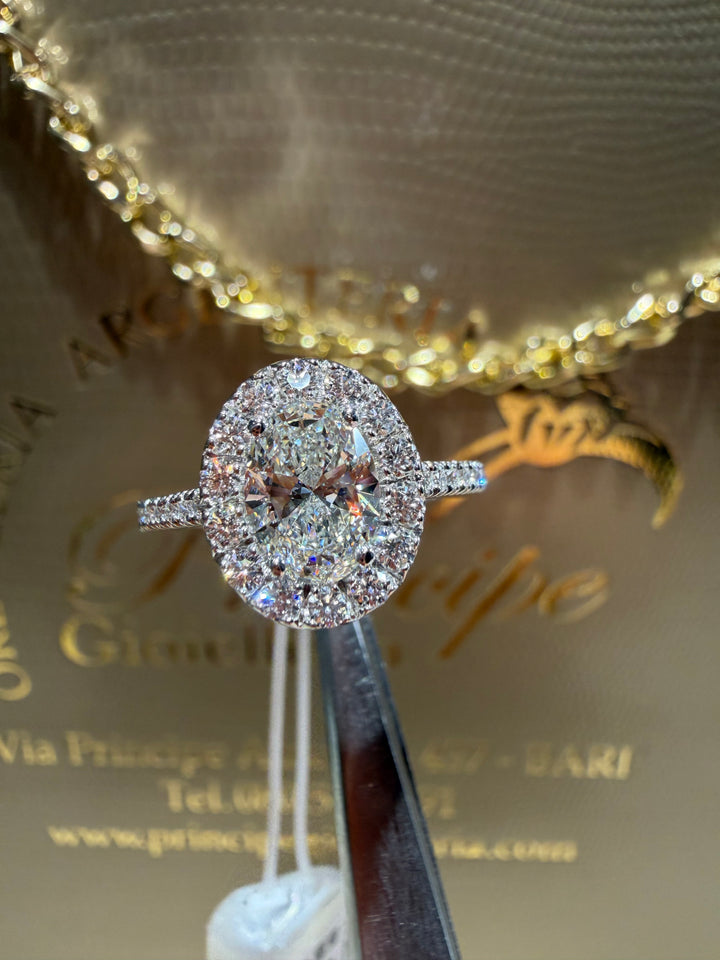 Anello Solitario ovale Visconti