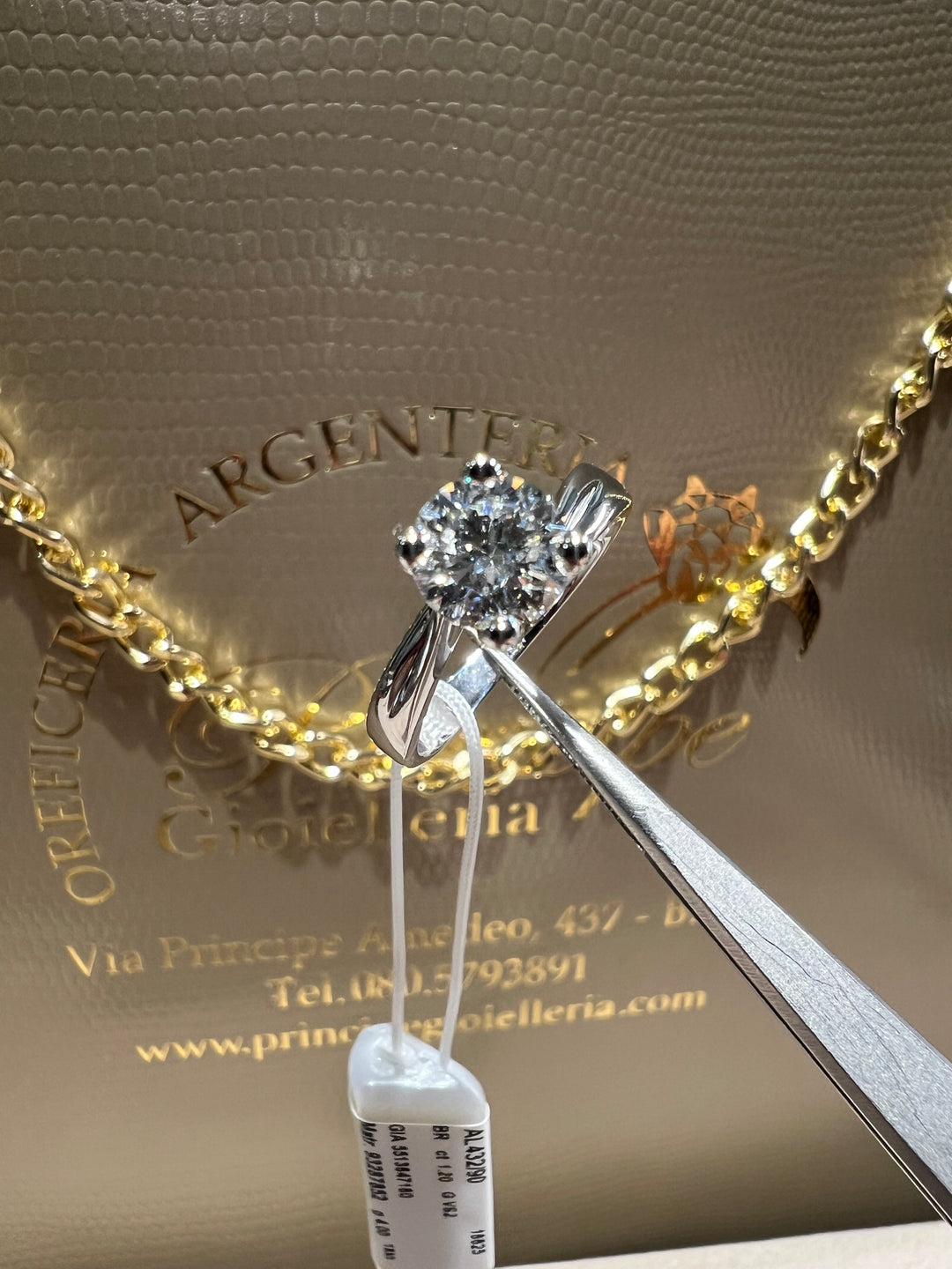 Anello solitario diamanti 1.20 CT Visconti