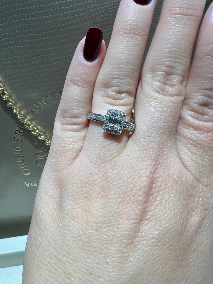 Anello solitario baguette Crivelli