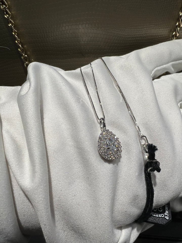 Collana goccia oro doppio giro