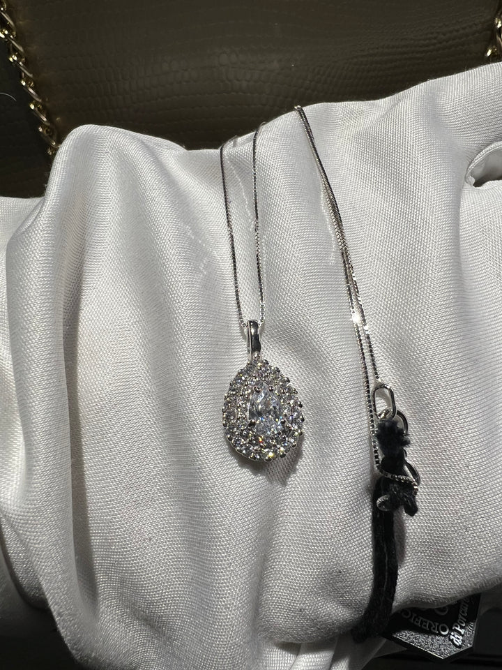 Collana goccia oro doppio giro