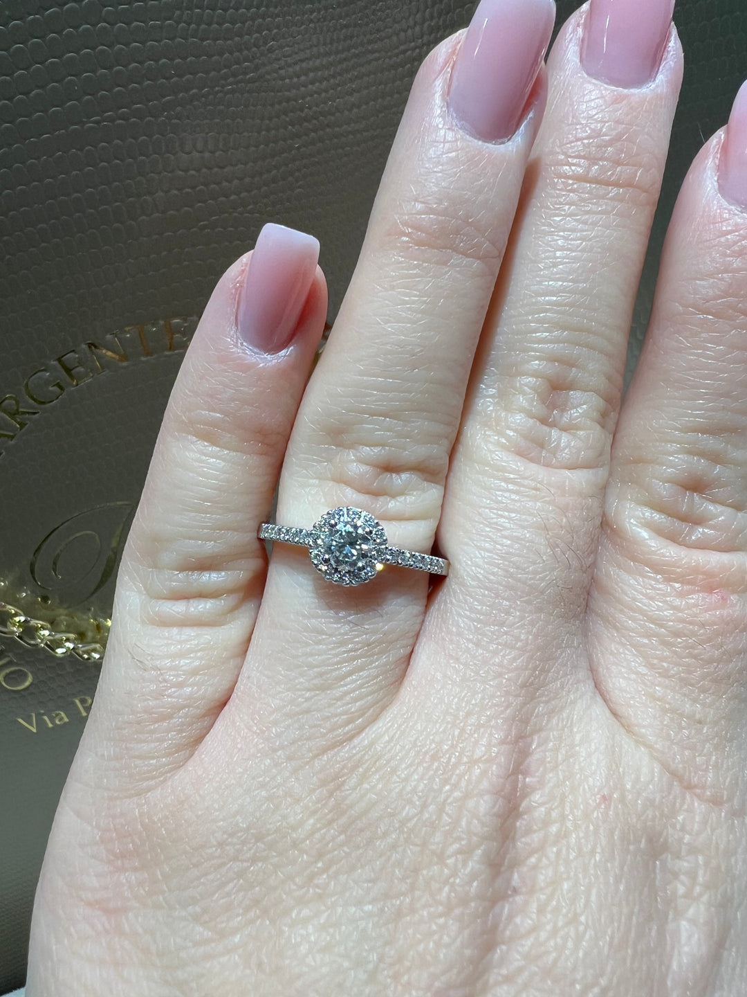 Anello solitario special diamanti