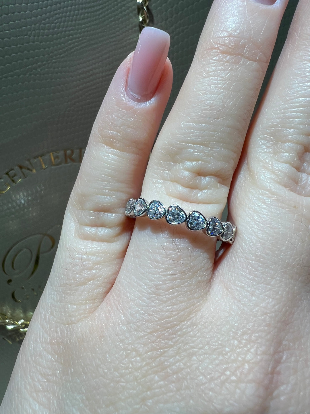 Anello Veretta girodito cuori oro