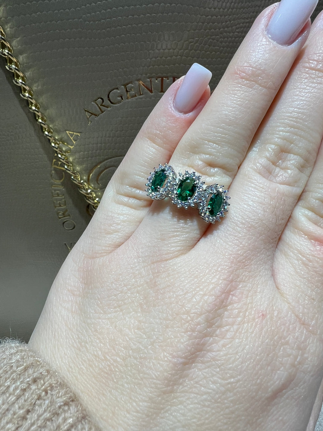 Anello stella oro verde