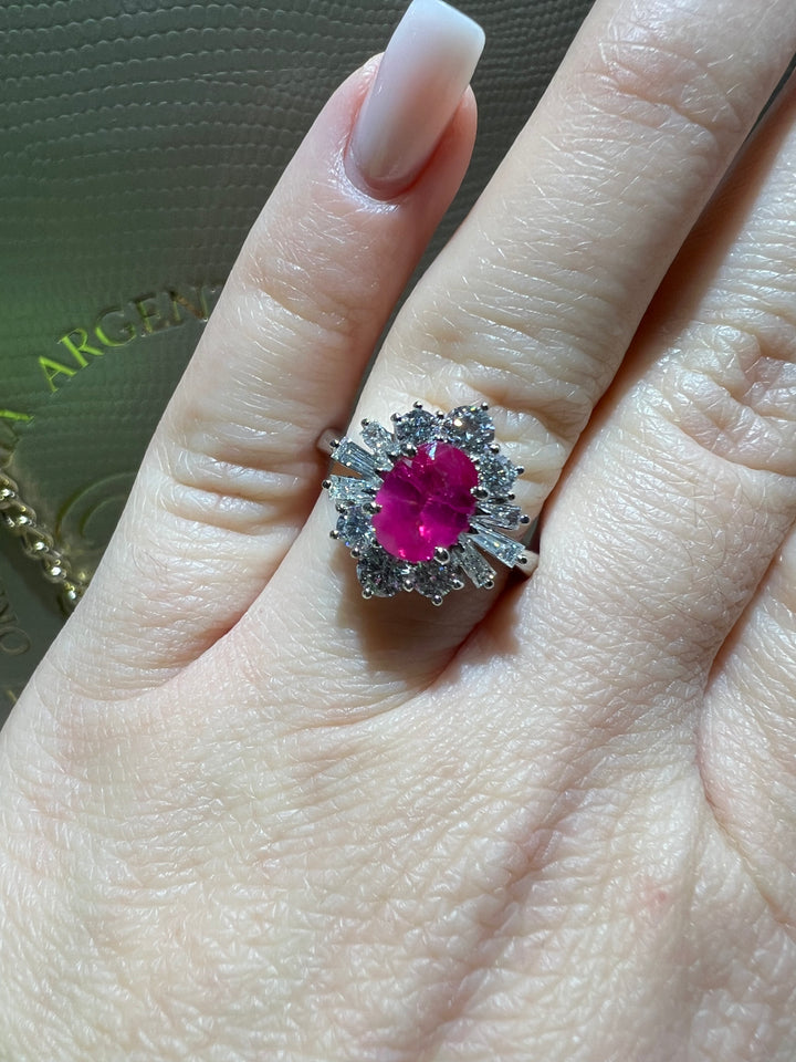 Anello Margherita rubino con baguette
