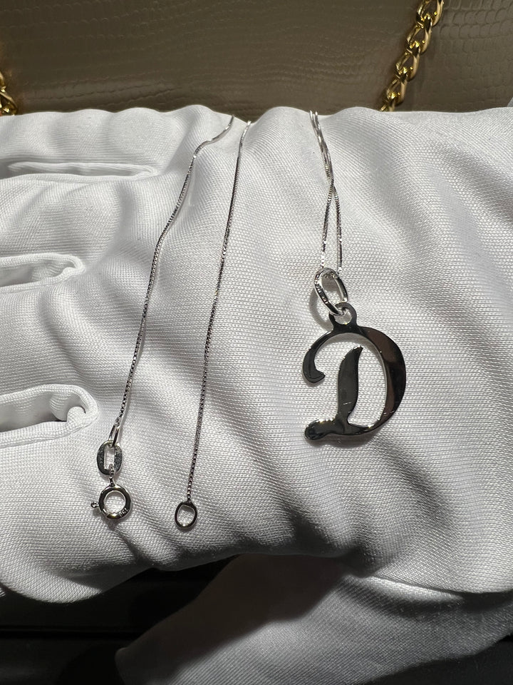 Collana con iniziale personalizzata oro grande