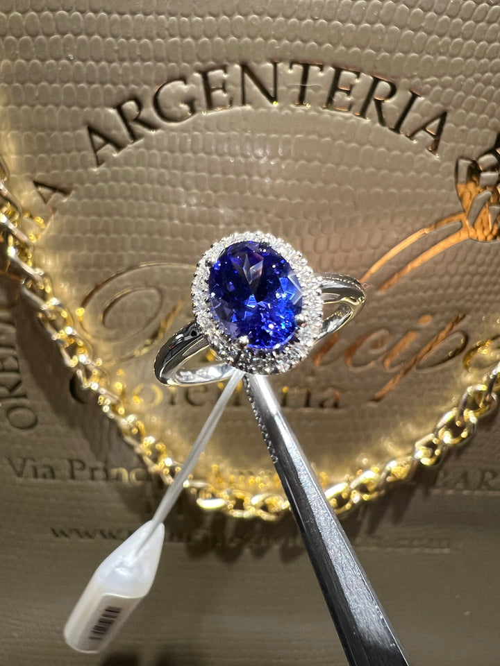 Anello Tanzanite taglio ovale Visconti